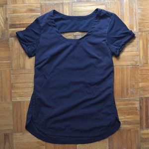 Short sleeve workout top